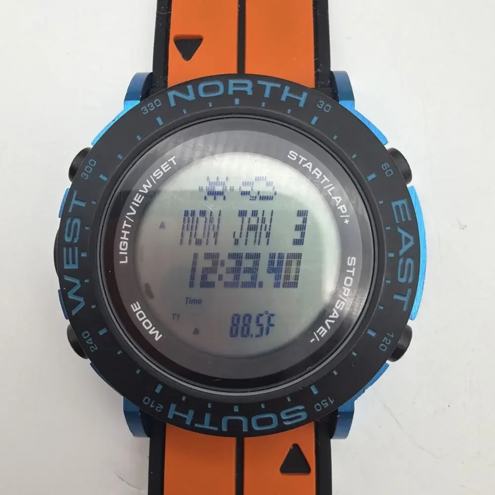 Columbia CT008 Men's Watch / Treeline Silver/ Digital /Running/ Great Condition